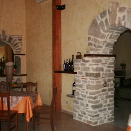 Nido Delle Rondini Ristorante Pizzeria Fallo