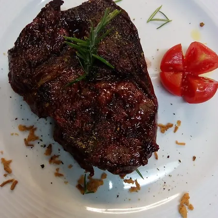 Nido Delle Rondini Ristorante Pizzeria 3* Fallo