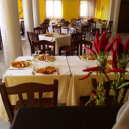 Nido Delle Rondini Ristorante Pizzeria 酒店