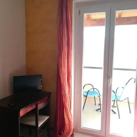Nido Delle Rondini Ristorante Pizzeria Отель