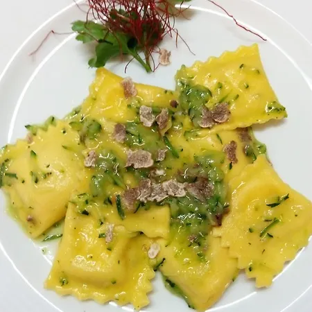 Nido Delle Rondini Ristorante Pizzeria 3*