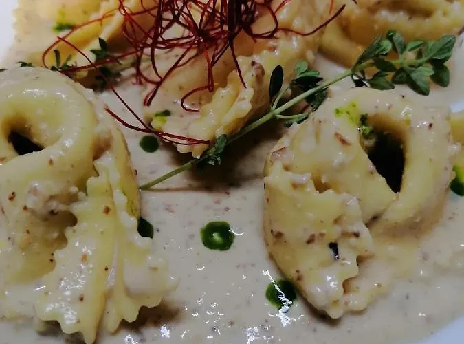 فندق Nido Delle Rondini Ristorante Pizzeria