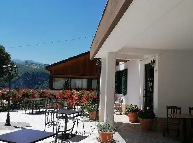 Otel Nido Delle Rondini Ristorante Pizzeria Fallo