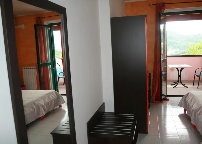 Nido Delle Rondini Ristorante Pizzeria 3* Fallo